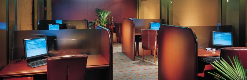 Internet Cafe The Web