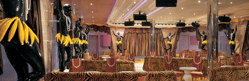 Lounge-ul Paris Hot