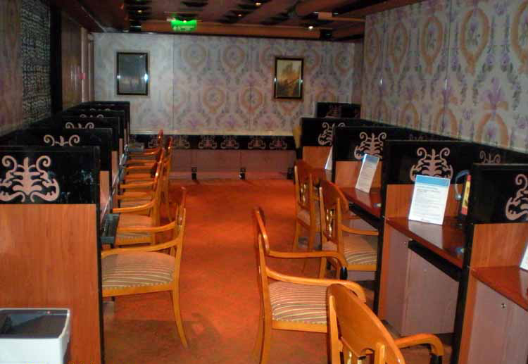 Internet Cafe The Web