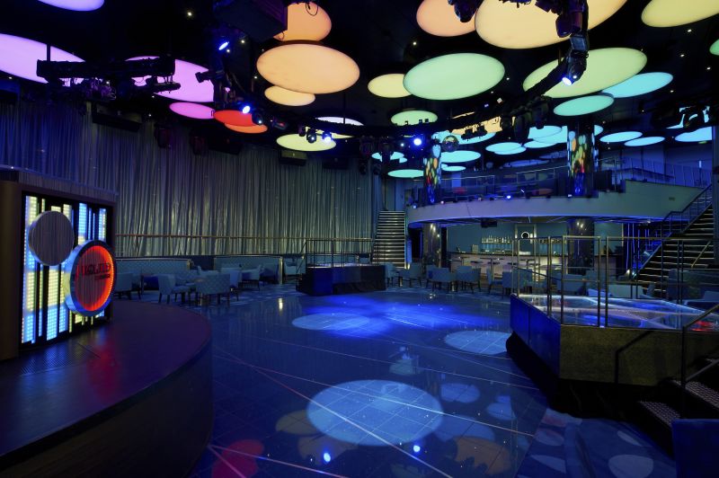 Lounge-ul  Liquid