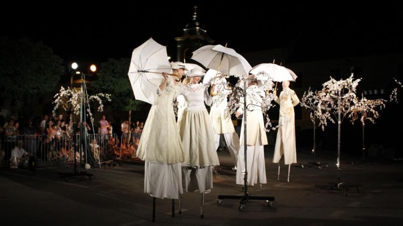 Teatrul - in aer liber