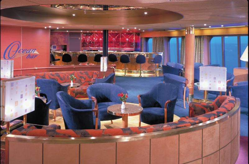 Ocean bar