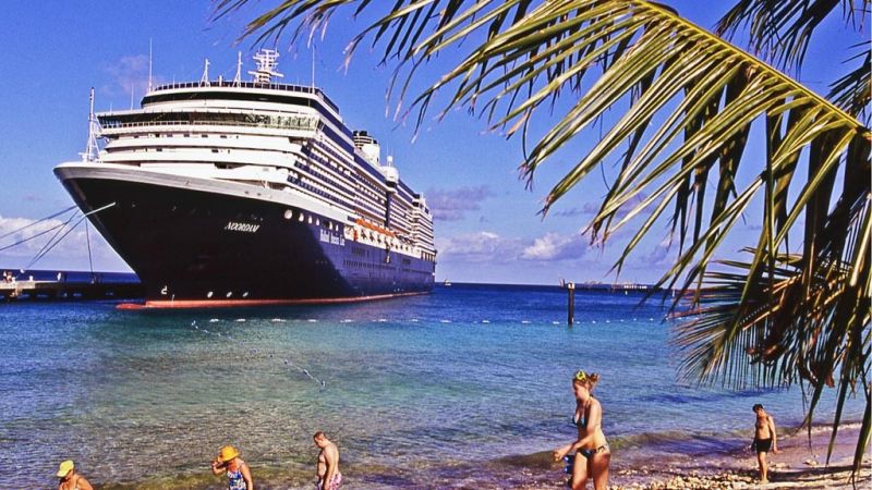 Future Cruises Desk