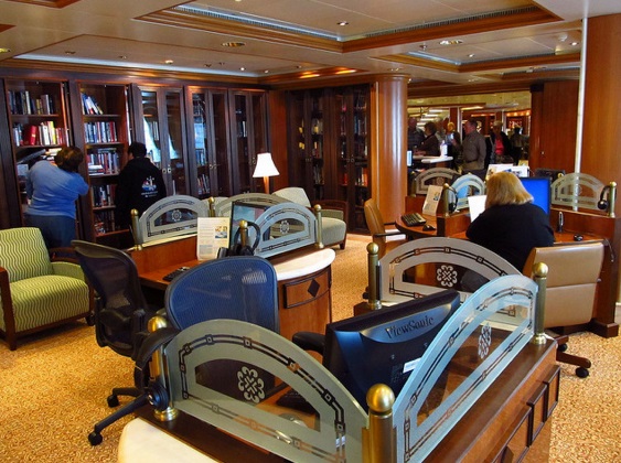 Internet Cafe