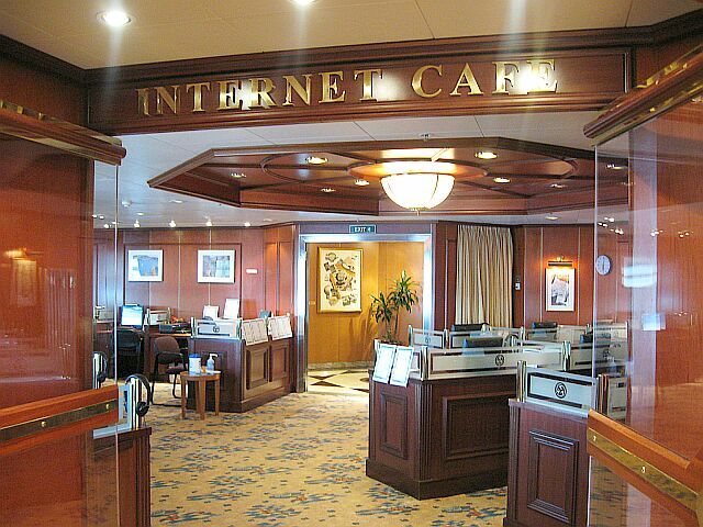 Internet Cafe