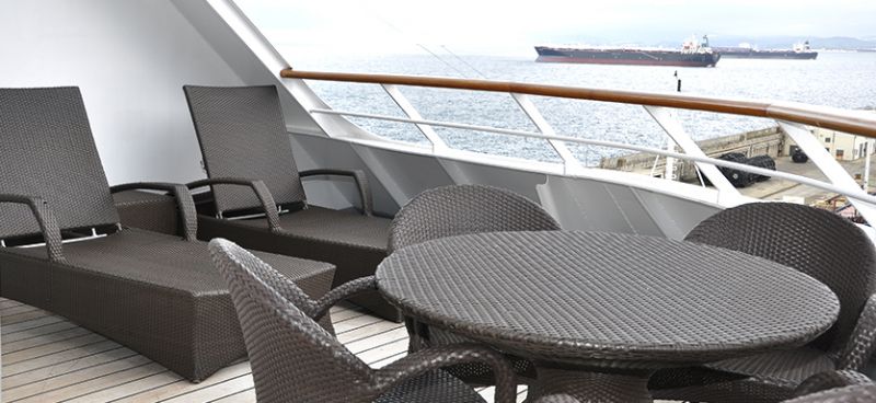 Suite deluxe cu balcon cat. ST