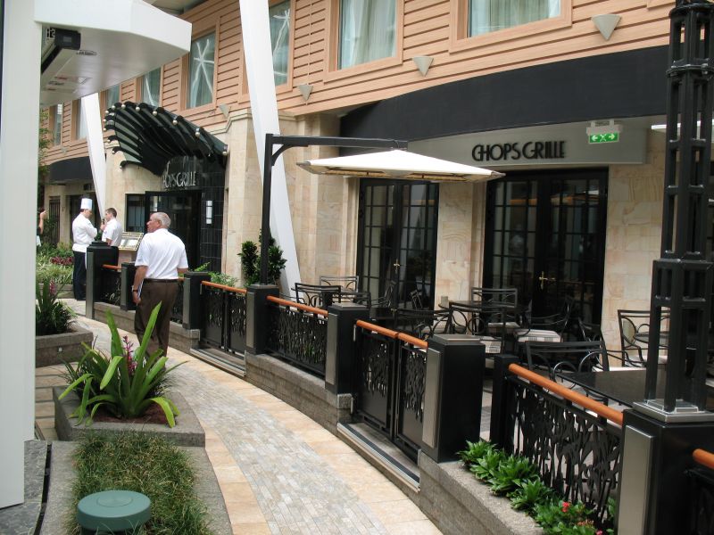Restaurantul Chops Grille