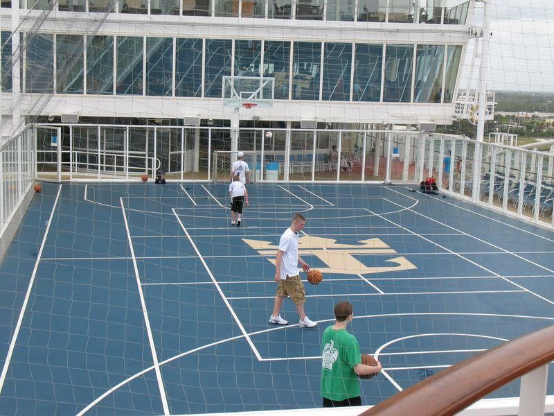 Terenul de sport