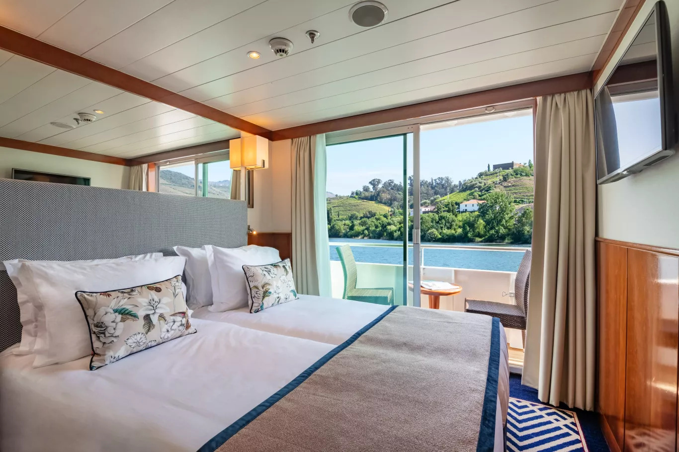 Croaziera 2026 - Douro (Porto)- Nicko Cruises -  DOURO QUEEN - 7 nopti