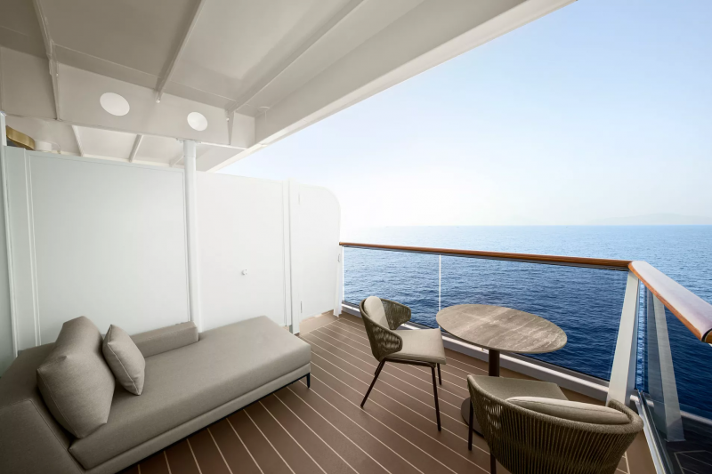 Suita Ocean Grand Terrace